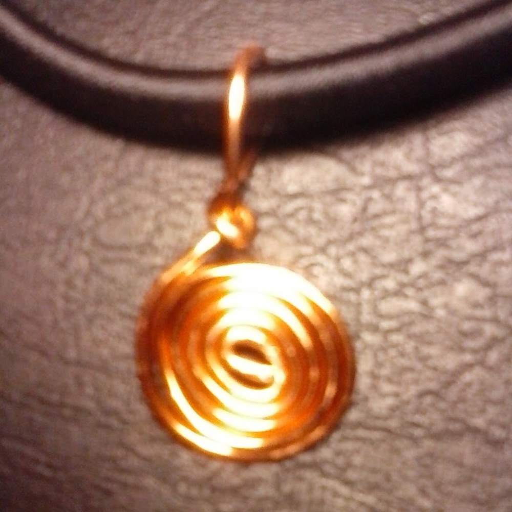 NWT Necklace Handmade Copper Swirl, Black Silky